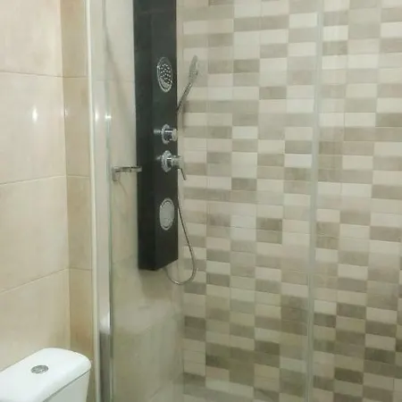 شقة Odivelas Metro Hospedagem أوديفلاس