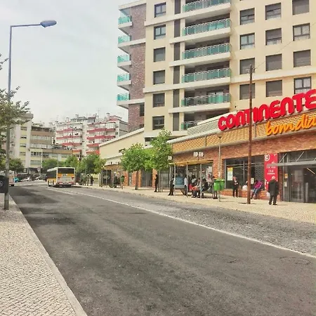 شقة Odivelas Metro Hospedagem